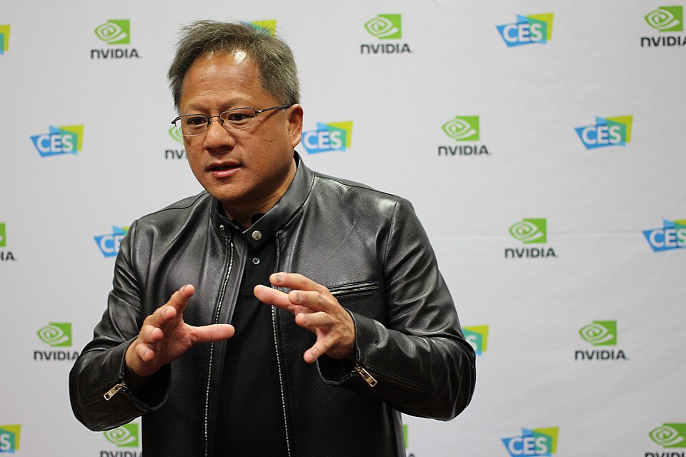 Jensen Huang, CEO de Nvidia, advierte: la inteligencia artificial no reducirá la carga laboral, sino que la intensificará